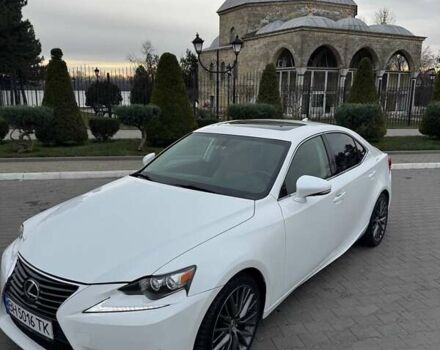 Белый Лексус ИС, объемом двигателя 2.5 л и пробегом 136 тыс. км за 17900 $, фото 1 на Automoto.ua