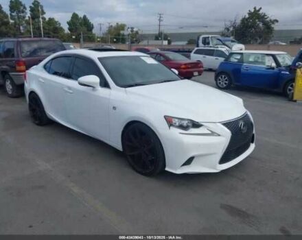 Белый Лексус ИС, объемом двигателя 2.5 л и пробегом 79 тыс. км за 4300 $, фото 1 на Automoto.ua