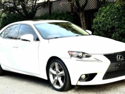 Білий Лексус ІС, об'ємом двигуна 3.5 л та пробігом 71 тис. км за 3500 $, фото 1 на Automoto.ua