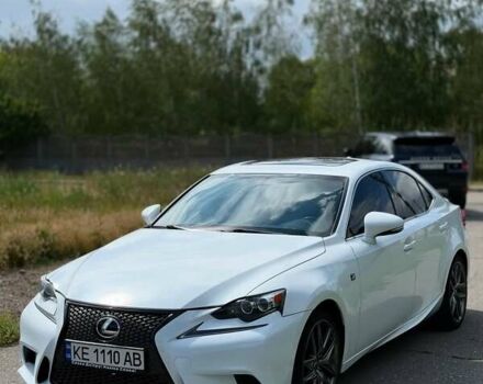 Белый Лексус ИС, объемом двигателя 2.5 л и пробегом 173 тыс. км за 17300 $, фото 1 на Automoto.ua