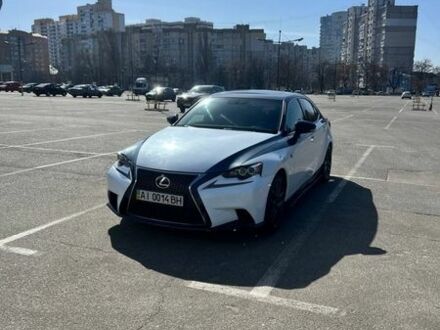 Белый Лексус ИС, объемом двигателя 2 л и пробегом 113 тыс. км за 17500 $, фото 1 на Automoto.ua