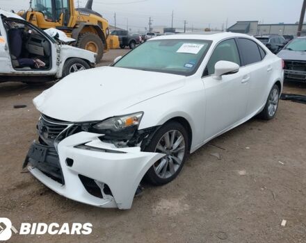 Лексус ИС 2016 в Львове на Automoto.ua Белый Лексус ИС, объемом двигателя 2 л и пробегом 171 тыс. км за 9900 $, фото 1 на Automoto.ua