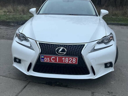 Белый Лексус ИС, объемом двигателя 0 л и пробегом 168 тыс. км за 17999 $, фото 1 на Automoto.ua