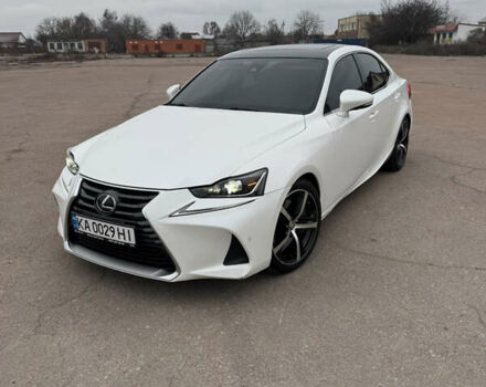 Белый Лексус ИС, объемом двигателя 2 л и пробегом 115 тыс. км за 17500 $, фото 1 на Automoto.ua