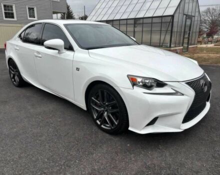 Белый Лексус ИС, объемом двигателя 2 л и пробегом 78 тыс. км за 7000 $, фото 1 на Automoto.ua