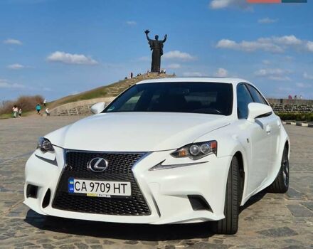 Белый Лексус ИС, объемом двигателя 2 л и пробегом 94 тыс. км за 20500 $, фото 1 на Automoto.ua