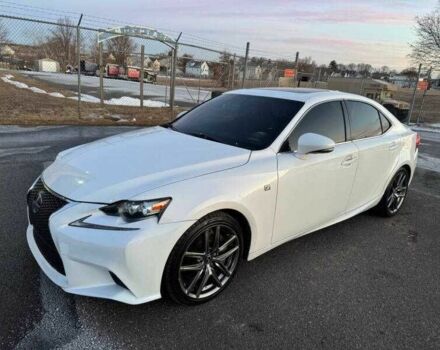 Білий Лексус ІС, об'ємом двигуна 3.5 л та пробігом 70 тис. км за 3300 $, фото 1 на Automoto.ua