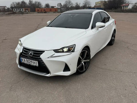 Білий Лексус ІС, об'ємом двигуна 2 л та пробігом 115 тис. км за 16900 $, фото 1 на Automoto.ua