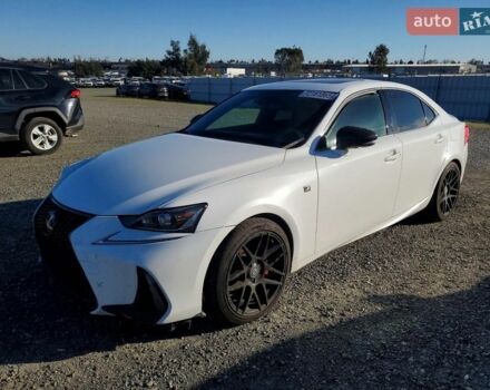 Белый Лексус ИС, объемом двигателя 2 л и пробегом 137 тыс. км за 3500 $, фото 1 на Automoto.ua