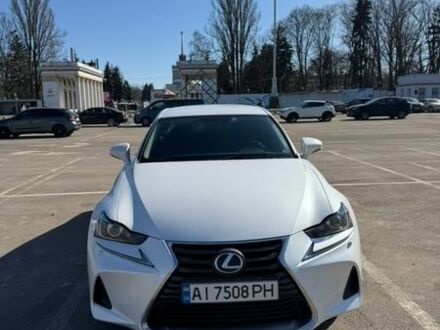 Белый Лексус ИС, объемом двигателя 2 л и пробегом 147 тыс. км за 21500 $, фото 1 на Automoto.ua