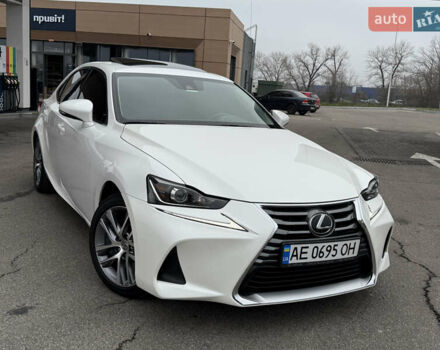 Білий Лексус ІС, об'ємом двигуна 2 л та пробігом 42 тис. км за 20900 $, фото 1 на Automoto.ua