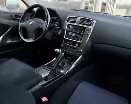 Бежевый Лексус ИС, объемом двигателя 2.2 л и пробегом 280 тыс. км за 4700 $, фото 7 на Automoto.ua