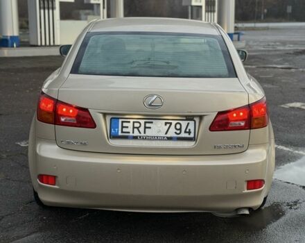 Бежевый Лексус ИС, объемом двигателя 2.2 л и пробегом 280 тыс. км за 4700 $, фото 2 на Automoto.ua