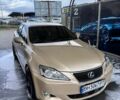 Бежевый Лексус ИС, объемом двигателя 3 л и пробегом 226 тыс. км за 8000 $, фото 1 на Automoto.ua