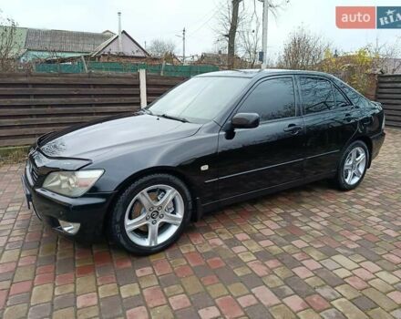 Чорний Лексус ІС, об'ємом двигуна 1.99 л та пробігом 203 тис. км за 4999 $, фото 17 на Automoto.ua