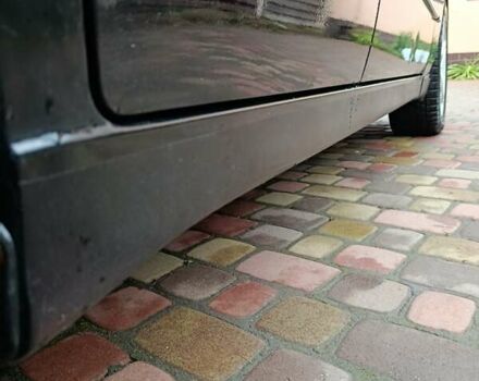 Чорний Лексус ІС, об'ємом двигуна 1.99 л та пробігом 203 тис. км за 4999 $, фото 7 на Automoto.ua