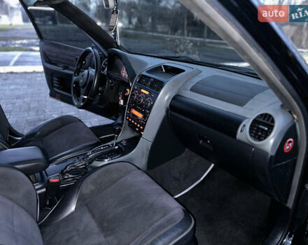 Чорний Лексус ІС, об'ємом двигуна 2 л та пробігом 191 тис. км за 5300 $, фото 32 на Automoto.ua