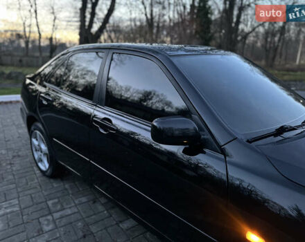 Черный Лексус ИС, объемом двигателя 2 л и пробегом 191 тыс. км за 5300 $, фото 5 на Automoto.ua