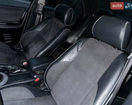 Чорний Лексус ІС, об'ємом двигуна 2 л та пробігом 191 тис. км за 5300 $, фото 28 на Automoto.ua