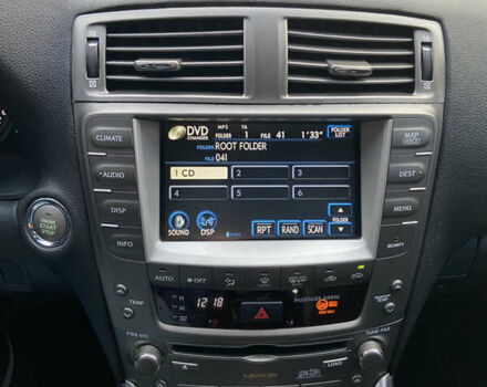 Чорний Лексус ІС, об'ємом двигуна 2.23 л та пробігом 256 тис. км за 8200 $, фото 7 на Automoto.ua