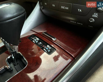 Черный Лексус ИС, объемом двигателя 2.5 л и пробегом 256 тыс. км за 8600 $, фото 23 на Automoto.ua