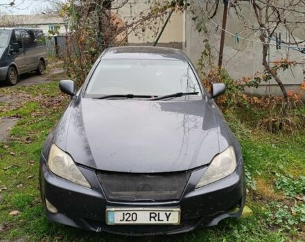 Чорний Лексус ІС, об'ємом двигуна 2.2 л та пробігом 300 тис. км за 1800 $, фото 2 на Automoto.ua