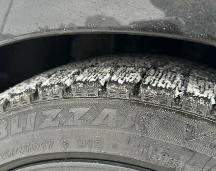 Черный Лексус ИС, объемом двигателя 2.5 л и пробегом 205 тыс. км за 8700 $, фото 13 на Automoto.ua