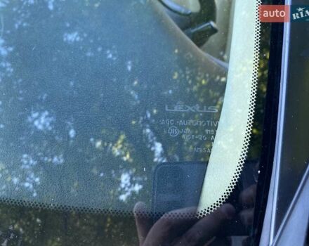 Чорний Лексус ІС, об'ємом двигуна 2.5 л та пробігом 227 тис. км за 7800 $, фото 9 на Automoto.ua