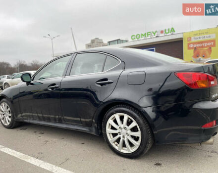 Чорний Лексус ІС, об'ємом двигуна 2.5 л та пробігом 400 тис. км за 7900 $, фото 4 на Automoto.ua