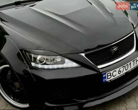 Черный Лексус ИС, объемом двигателя 3 л и пробегом 220 тыс. км за 6100 $, фото 1 на Automoto.ua