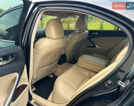 Черный Лексус ИС, объемом двигателя 2.5 л и пробегом 256 тыс. км за 8600 $, фото 19 на Automoto.ua