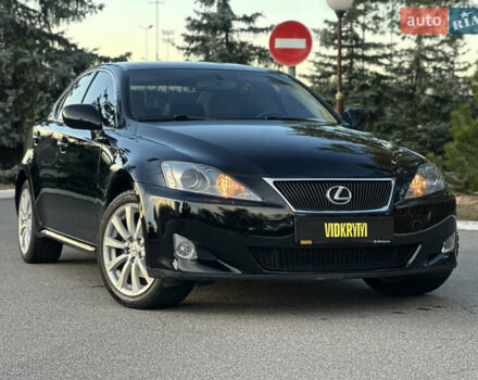 Чорний Лексус ІС, об'ємом двигуна 2.5 л та пробігом 207 тис. км за 9350 $, фото 6 на Automoto.ua