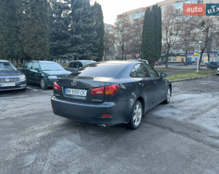 Черный Лексус ИС, объемом двигателя 2.23 л и пробегом 336 тыс. км за 6900 $, фото 3 на Automoto.ua