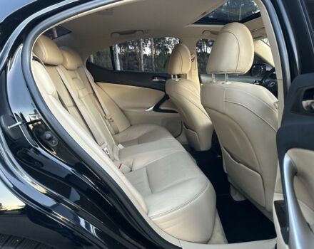 Чорний Лексус ІС, об'ємом двигуна 2.5 л та пробігом 207 тис. км за 9350 $, фото 22 на Automoto.ua