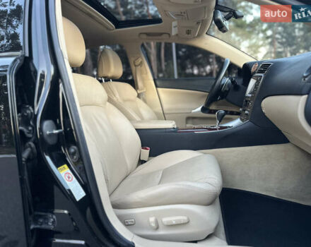 Чорний Лексус ІС, об'ємом двигуна 2.5 л та пробігом 207 тис. км за 9350 $, фото 41 на Automoto.ua