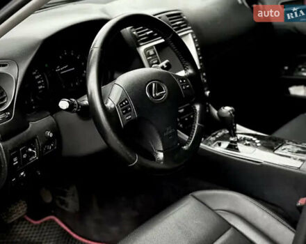 Черный Лексус ИС, объемом двигателя 3 л и пробегом 220 тыс. км за 6100 $, фото 2 на Automoto.ua