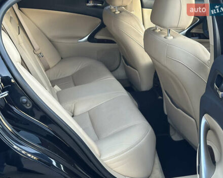 Чорний Лексус ІС, об'ємом двигуна 2.5 л та пробігом 207 тис. км за 9350 $, фото 38 на Automoto.ua