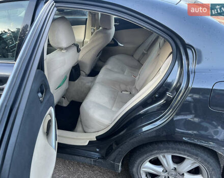 Черный Лексус ИС, объемом двигателя 2.23 л и пробегом 336 тыс. км за 6900 $, фото 7 на Automoto.ua