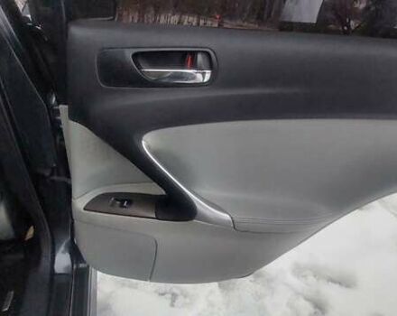 Чорний Лексус ІС, об'ємом двигуна 2.23 л та пробігом 317 тис. км за 6500 $, фото 24 на Automoto.ua