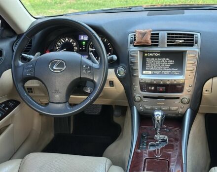 Чорний Лексус ІС, об'ємом двигуна 2.5 л та пробігом 207 тис. км за 9350 $, фото 11 на Automoto.ua