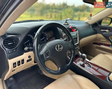 Черный Лексус ИС, объемом двигателя 2.5 л и пробегом 256 тыс. км за 8600 $, фото 14 на Automoto.ua