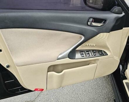 Чорний Лексус ІС, об'ємом двигуна 2.23 л та пробігом 270 тис. км за 7000 $, фото 17 на Automoto.ua