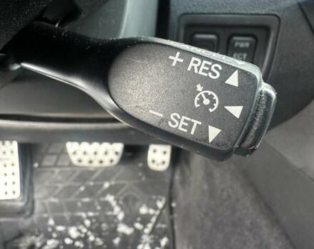 Черный Лексус ИС, объемом двигателя 2.5 л и пробегом 244 тыс. км за 8300 $, фото 33 на Automoto.ua