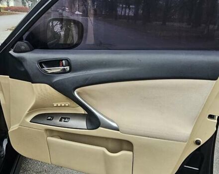 Чорний Лексус ІС, об'ємом двигуна 2.23 л та пробігом 270 тис. км за 7000 $, фото 29 на Automoto.ua