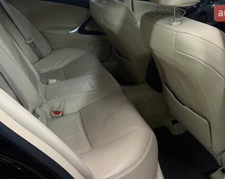 Чорний Лексус ІС, об'ємом двигуна 2.5 л та пробігом 130 тис. км за 9700 $, фото 28 на Automoto.ua