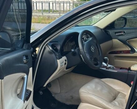 Чорний Лексус ІС, об'ємом двигуна 2.5 л та пробігом 226 тис. км за 8100 $, фото 19 на Automoto.ua