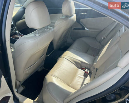 Чорний Лексус ІС, об'ємом двигуна 3 л та пробігом 215 тис. км за 9900 $, фото 39 на Automoto.ua