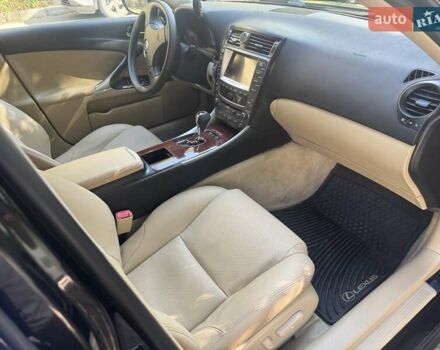 Лексус ІС 2007 у Миколаєві на Automoto.ua Чорний Лексус ІС, об'ємом двигуна 2.5 л та пробігом 208 тис. км за 9500 $, фото 11 на Automoto.ua