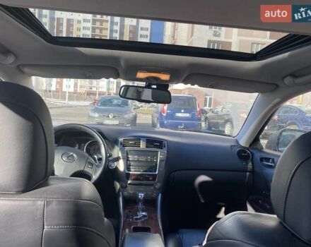 Чорний Лексус ІС, об'ємом двигуна 2.5 л та пробігом 153 тис. км за 9800 $, фото 9 на Automoto.ua