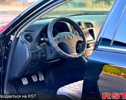 Чорний Лексус ІС, об'ємом двигуна 2.2 л та пробігом 197 тис. км за 9500 $, фото 7 на Automoto.ua